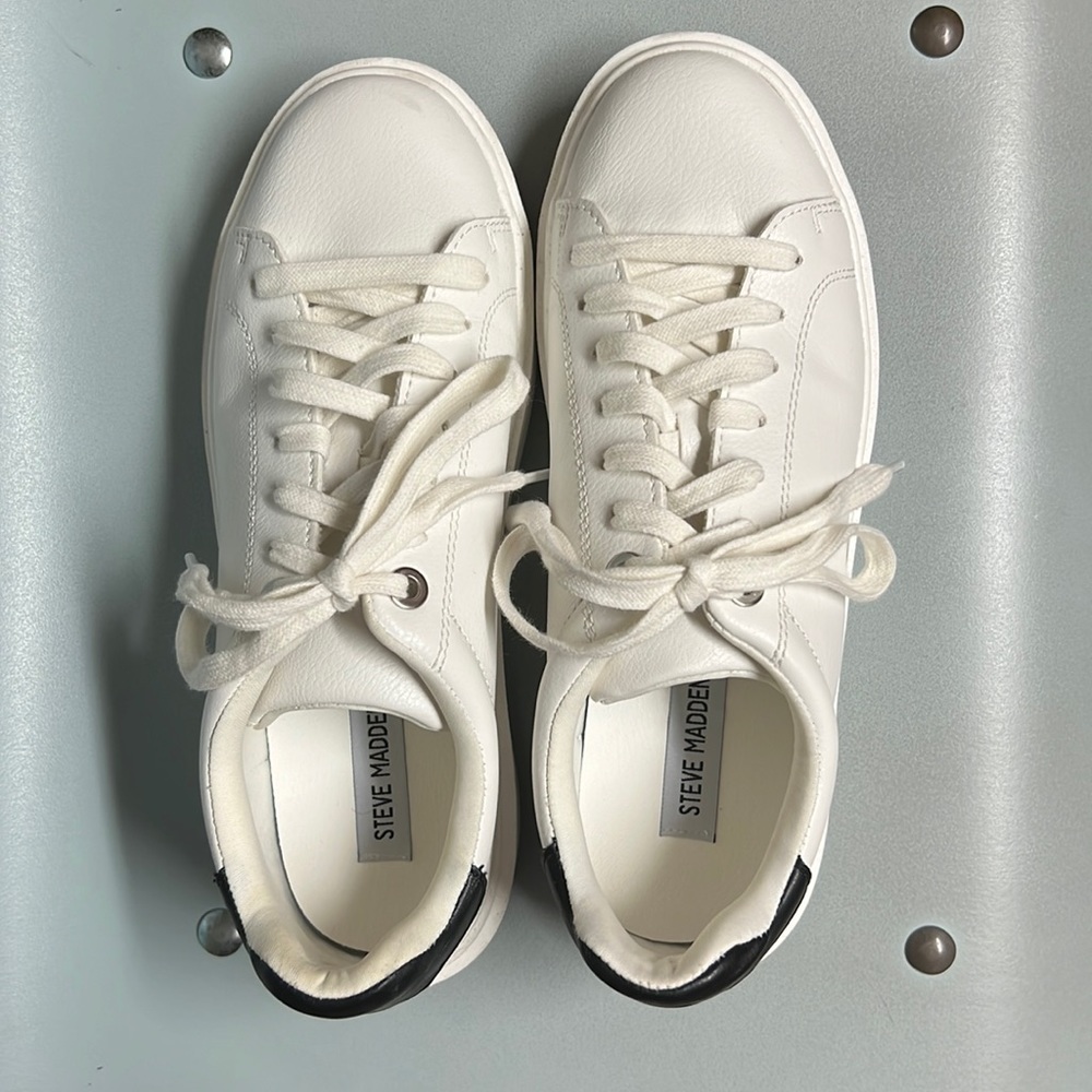 Steve Madden sneakers